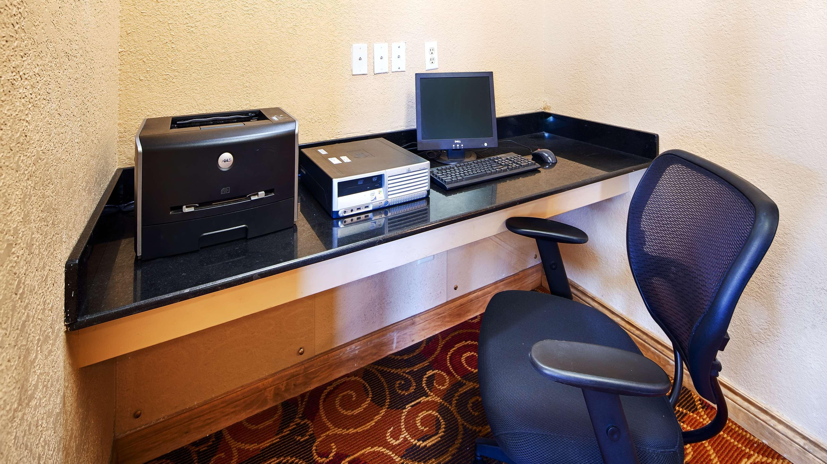 Best Western Martinsville Inn Esterno foto