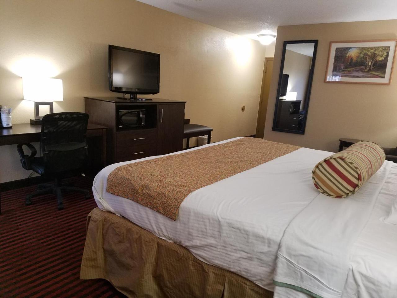 Best Western Martinsville Inn Esterno foto